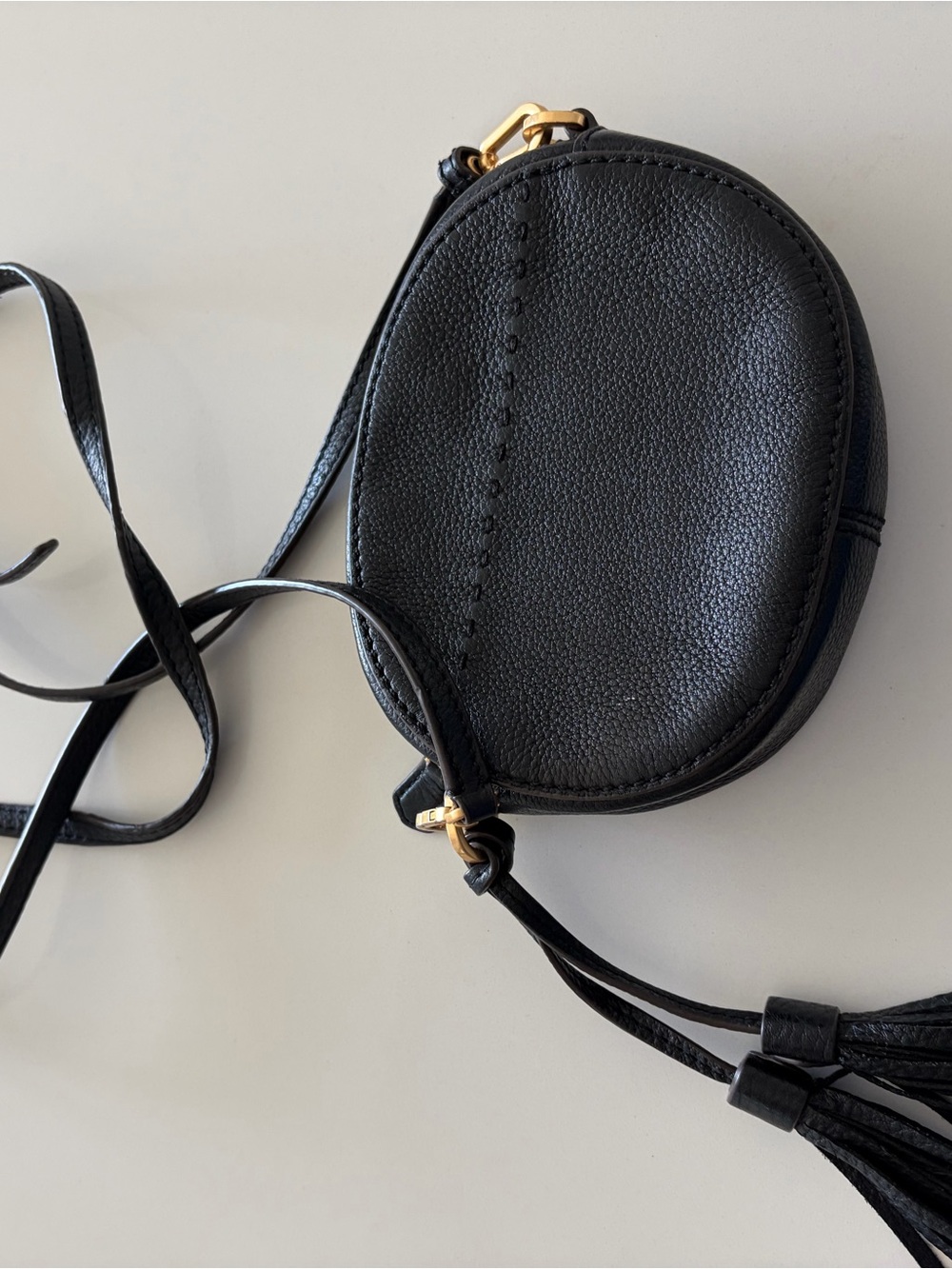 Tory Burch Black Pebbled Leather Oval purse with Tassel - Picture 6 of 7